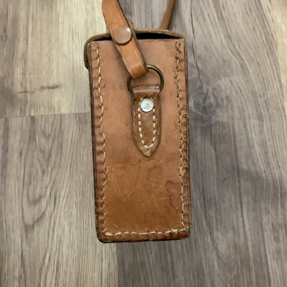 Vintage Leather Bag - Picture 4 of 10
